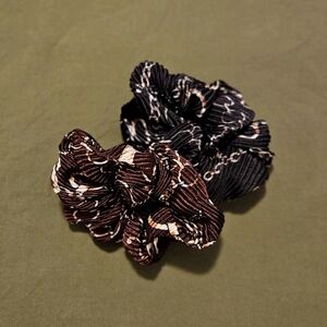 Black and Brown Scrunchy